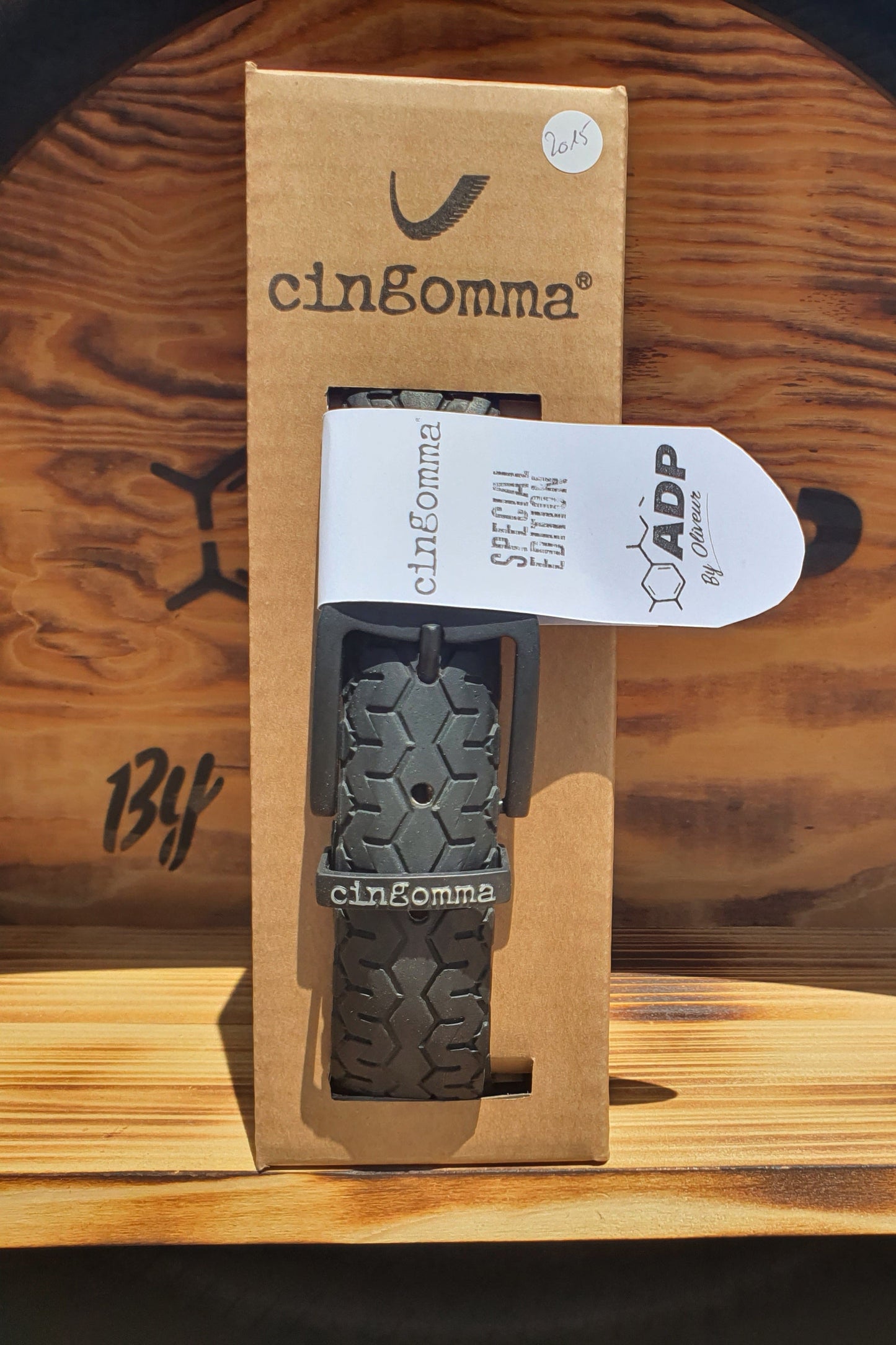 Ceinture en pneu recyclé Cingomma Italie Edition Spéciale ADP By Oliveur #2015