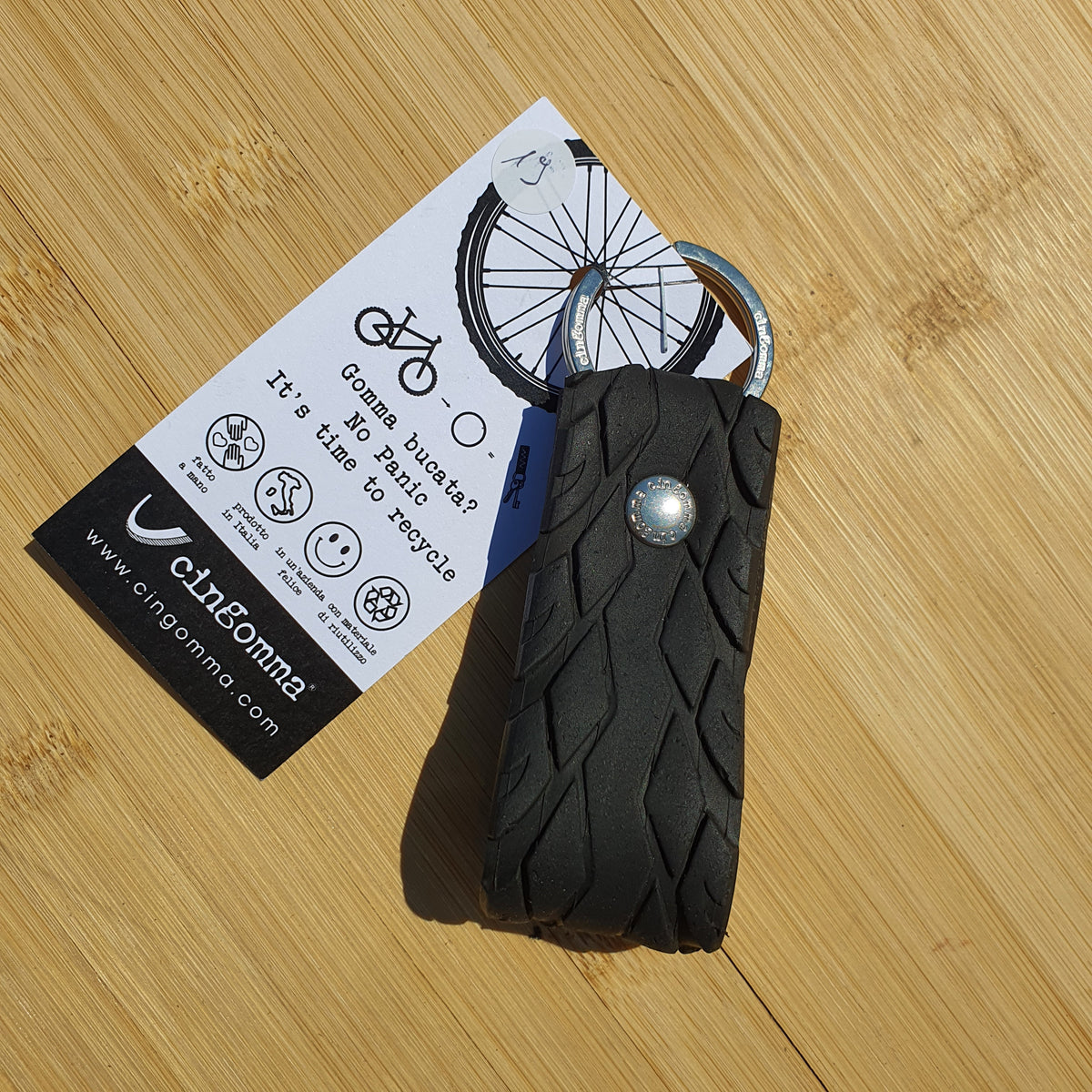 Porte-clés en pneu recyclé Cingomma