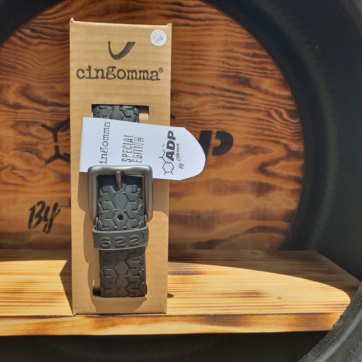 Ceinture en pneu recyclé Cingomma × ADP