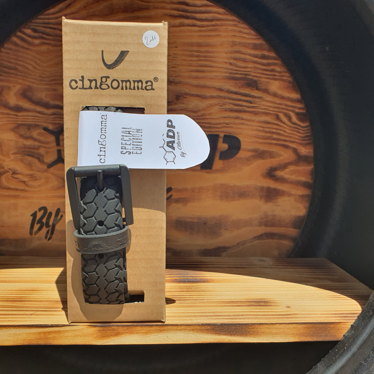 Ceinture en pneu recyclé Cingomma × ADP