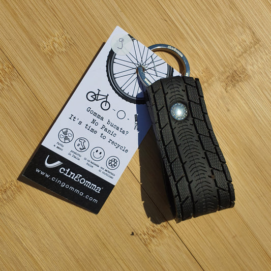 Porte-clés Pneu recyclé 9