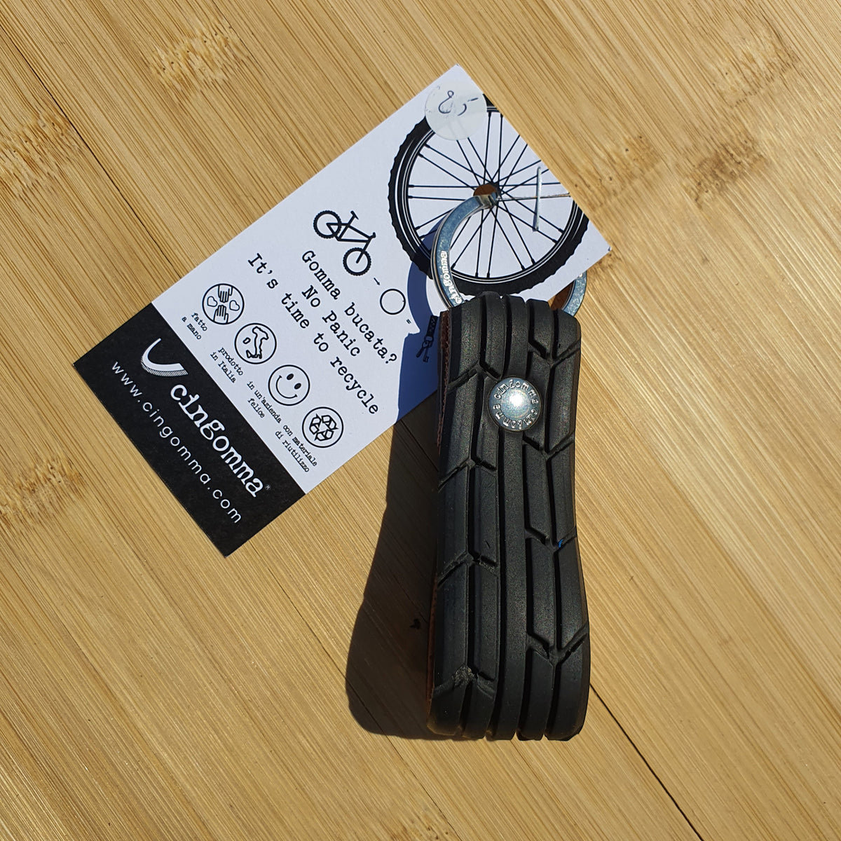 Porte-clés en pneu recyclé Cingomma