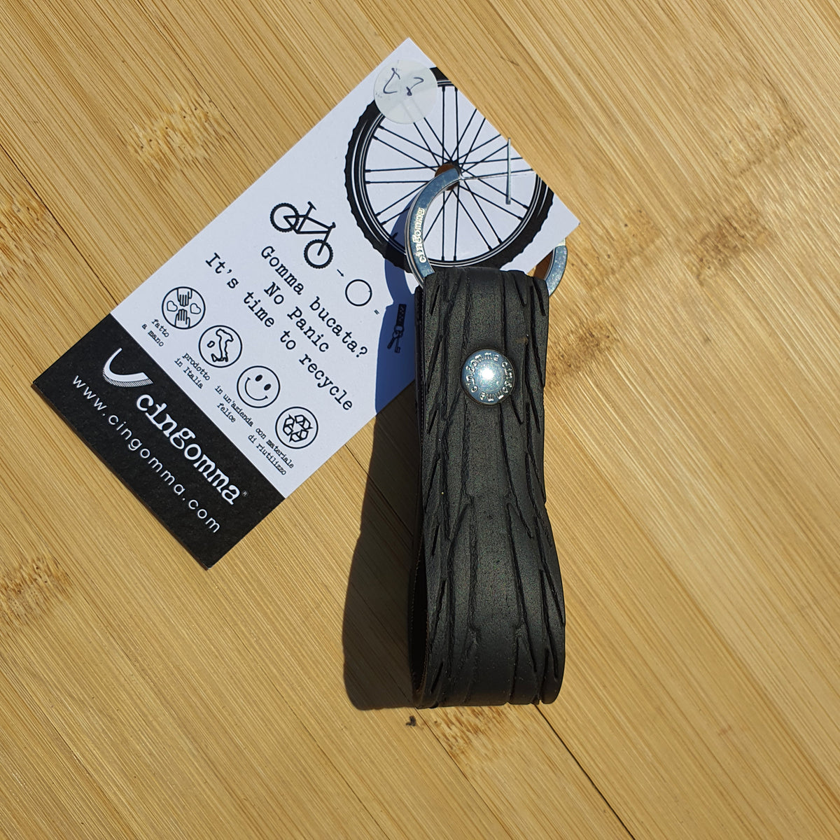 Porte-clés en pneu recyclé Cingomma